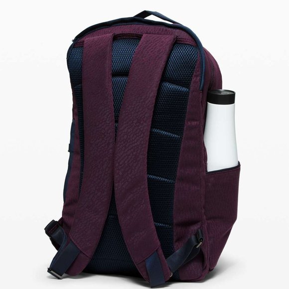 Lululemon Out Of Range Backpack *20L - Picture 5 of 13